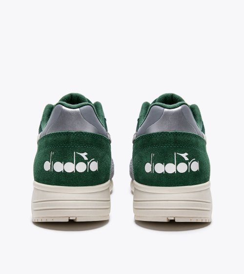 Diadora N902 baskets hautes en cuir suédé