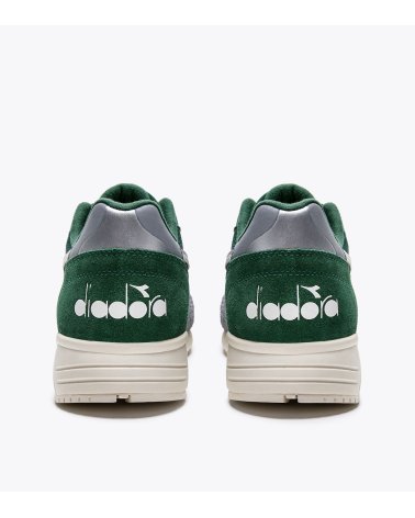 Diadora N902 sneakers alte in pelle scamosciata