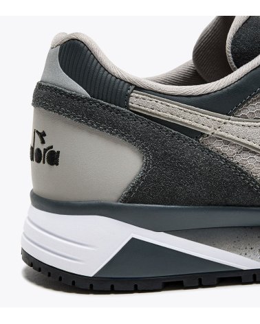 Diadora N9002 Low Sneakers