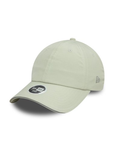 New Era cap with adjustable visor