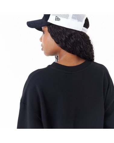 New Era Long Sleeve Crop T-shirt