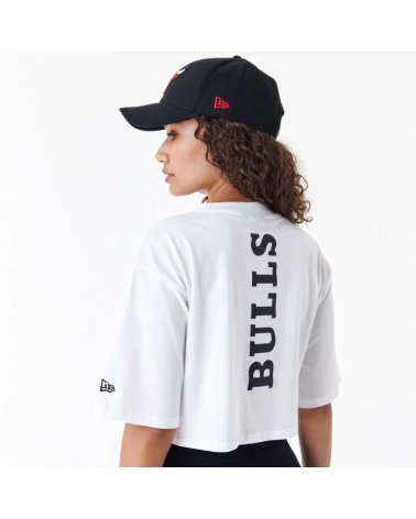 New Era Cropped Bulls T-Shirt