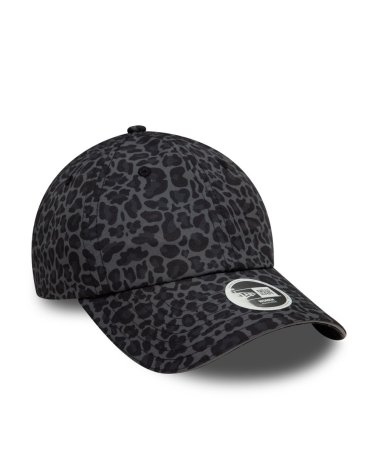 New Era classic cap with curved visor
