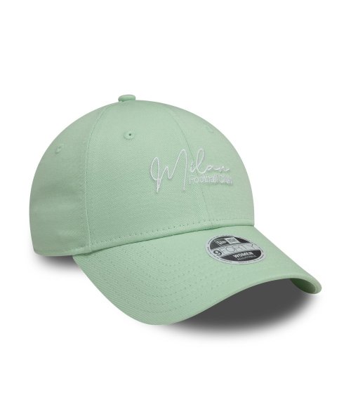 New Era 9FORTY cap with logo