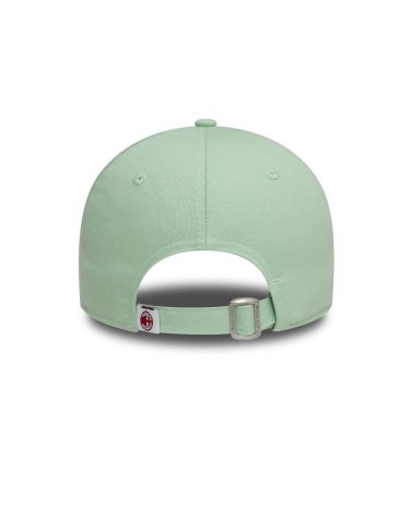 New Era 9FORTY cap with logo