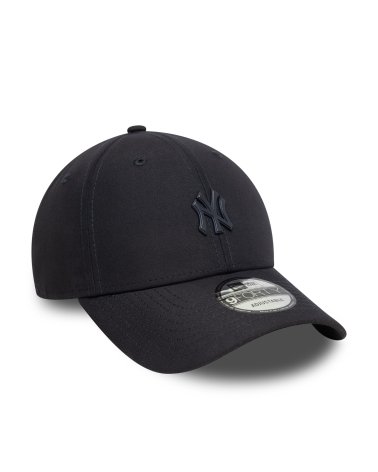 New Era 9FORTY adjustable cap with curved visor