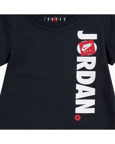 Conjunto Nike camiseta y pantalones cortos niño