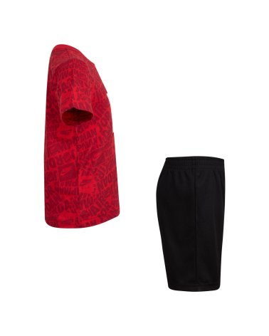 Nike tuta maglietta e pantaloni corti