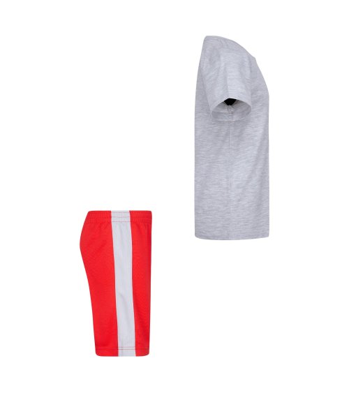 Nike T-Shirt und Shorts Set