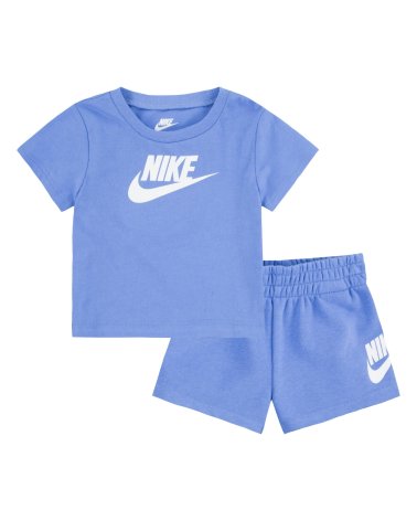 Nike tuta maglietta e pantaloncini