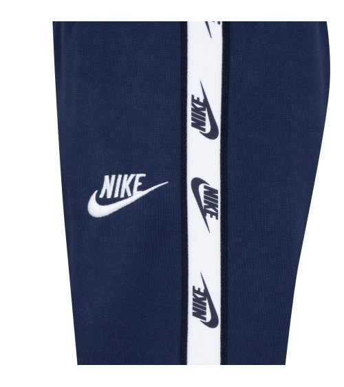 Nike Sportanzug mit Jacke und Hose