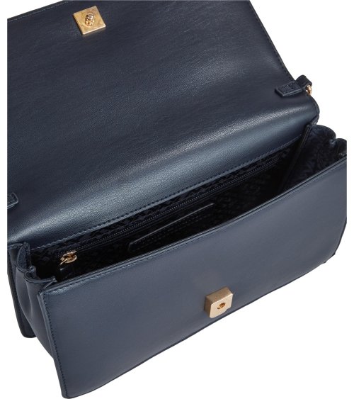Tommy Hilfiger zip wallet
