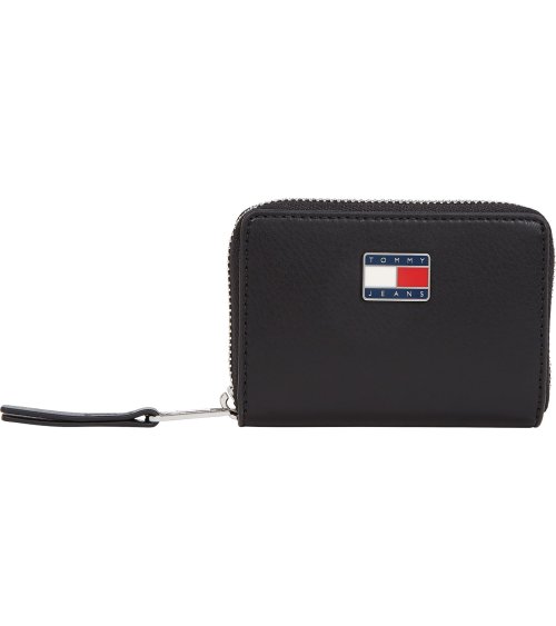 Tommy Hilfiger compact zip wallet