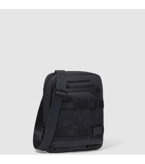 Piquadro Umhängetasche mit externen Taschen