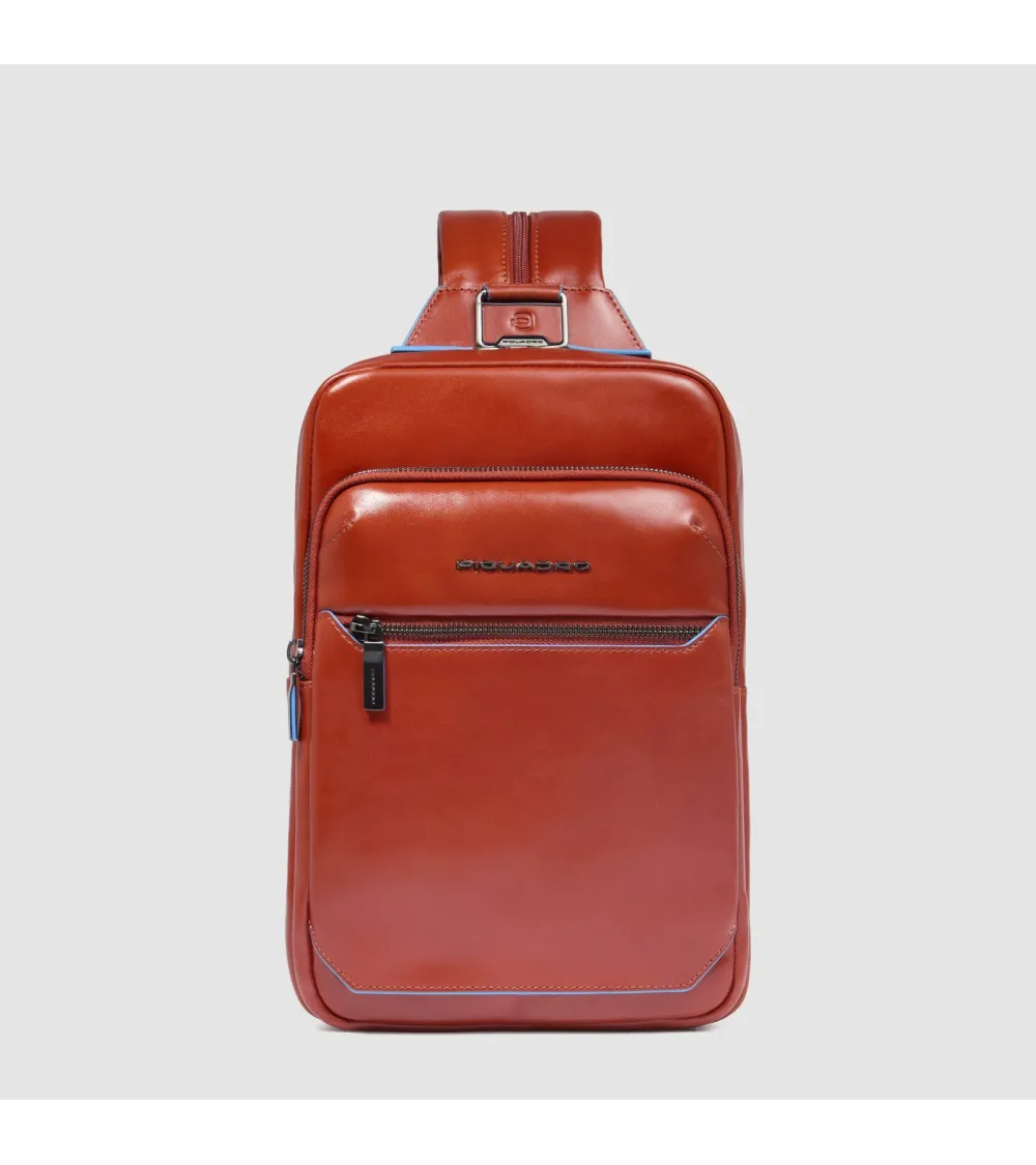 Piquadro Leder Rucksack mit Fronttasche