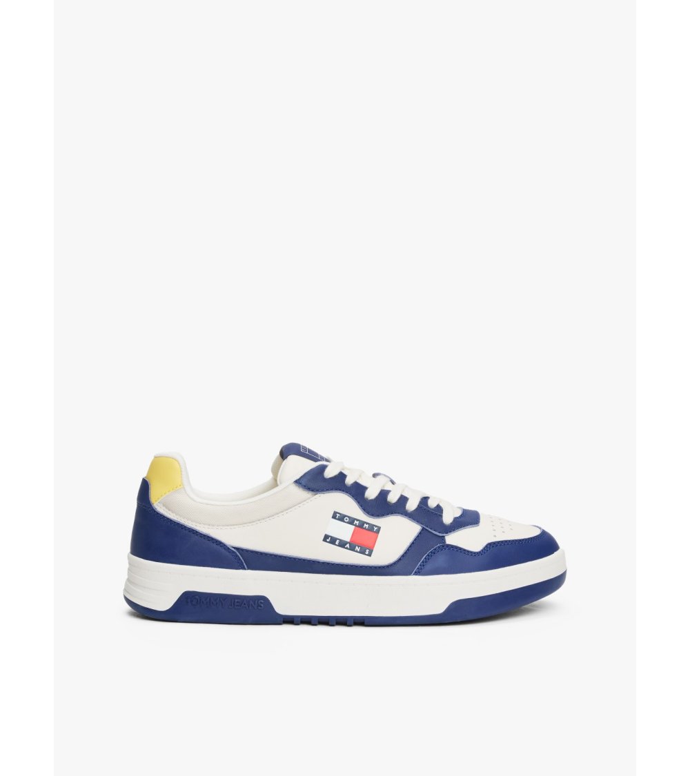 Tommy Hilfiger low sneakers with laces