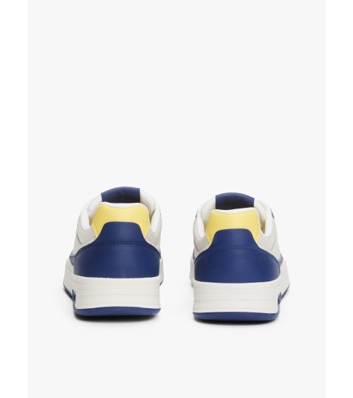 Tommy Hilfiger low sneakers with laces
