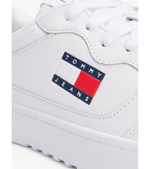 Tommy Hilfiger baskets basses avec lacets