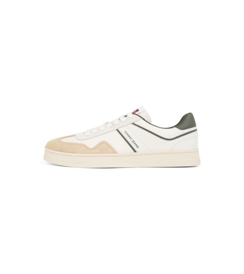 Tommy Hilfiger low-top sneakers with laces