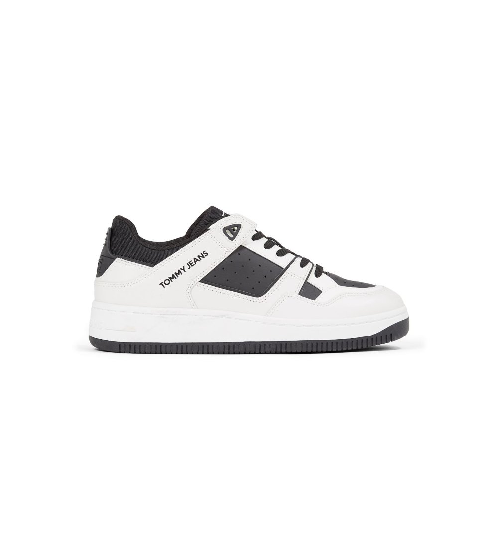 Tommy Hilfiger Niedrige Sneakers mit Schnürung