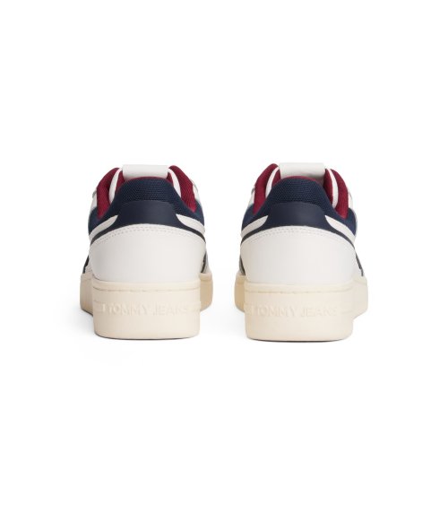 Tommy Hilfiger low top sneakers with laces