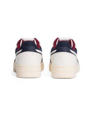 Tommy Hilfiger low top sneakers with laces