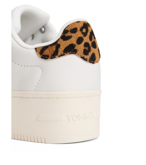 Tommy Hilfiger niedrige Sneakers mit Schnürsenkeln