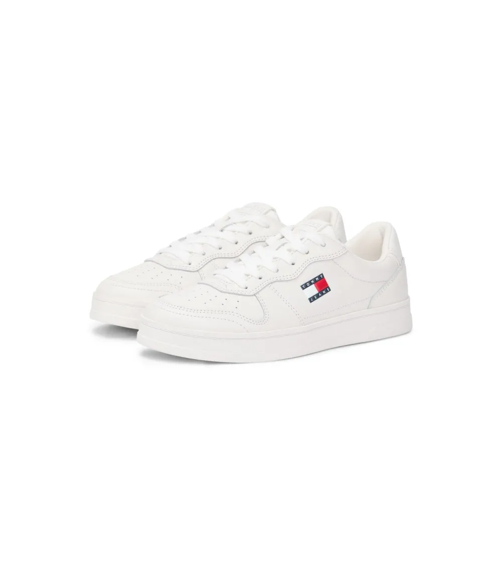 Tommy Hilfiger low sneakers with laces