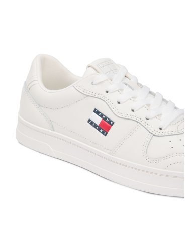 Tommy Hilfiger low sneakers with laces