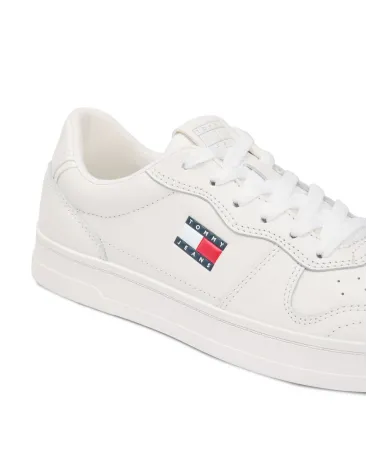 Tommy Hilfiger low sneakers with laces