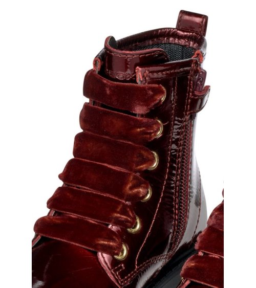 Geox Schnürstiefeletten und Gummisohle